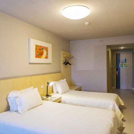 Jinjiang Inn Kunshan Renming Road West Street Dış mekan fotoğraf