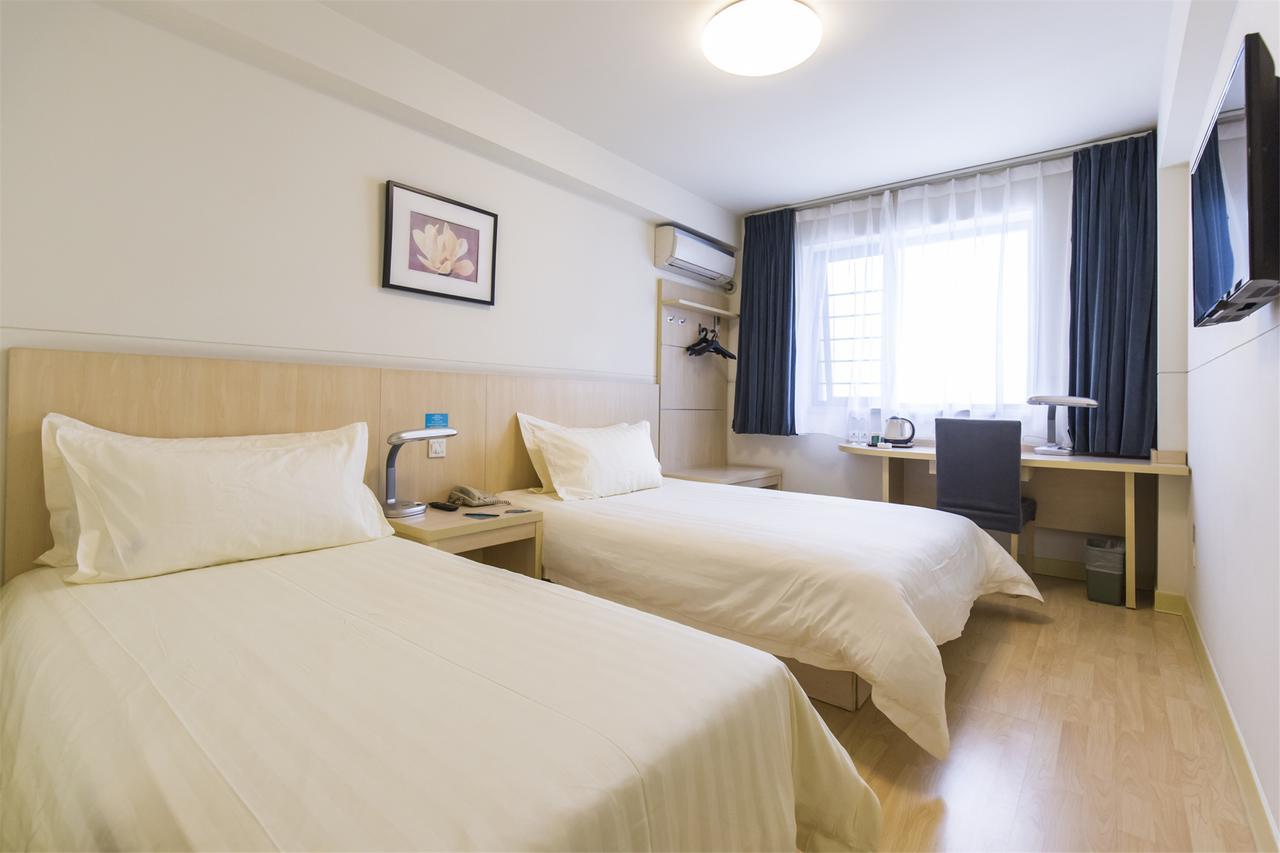 Jinjiang Inn Kunshan Renming Road West Street Dış mekan fotoğraf